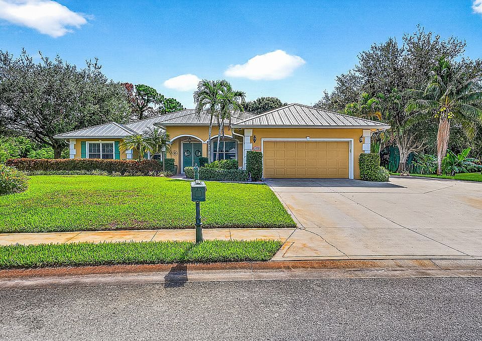 1st image of 6415 53rd Cir