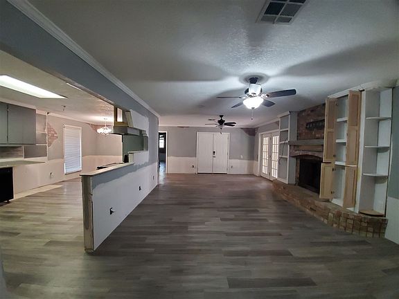4th image of 13645 Thousand Oaks Dr