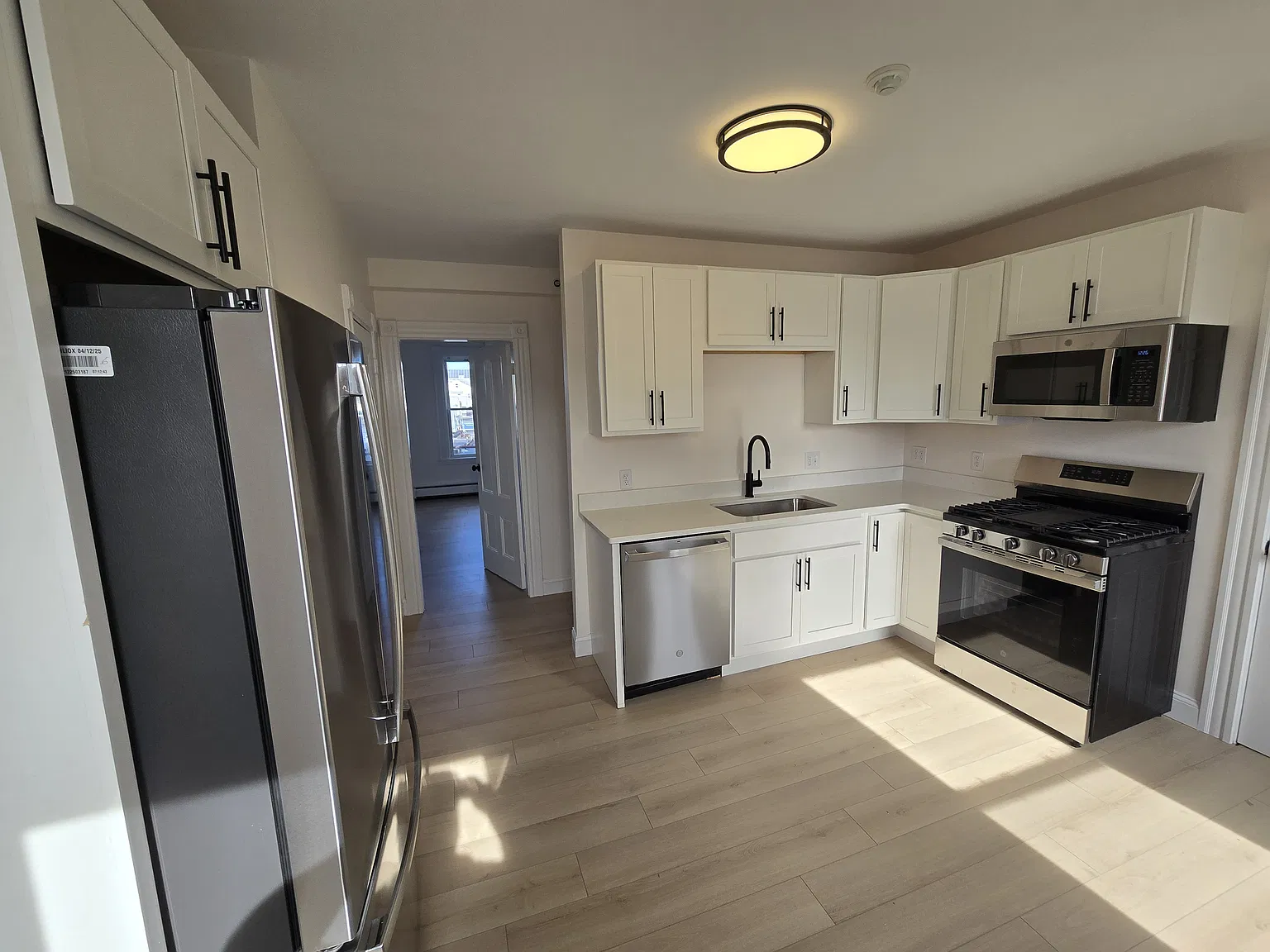 2 bed, $2,600 — Photo 1