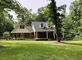 261 Cinnamon Dr, Bainbridge, GA 39819