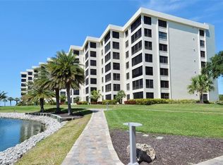 5760 Midnight Pass Rd APT 103, Sarasota, FL 34242
