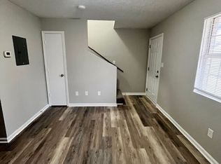 31 Hurley St #20, Berea, KY 40403