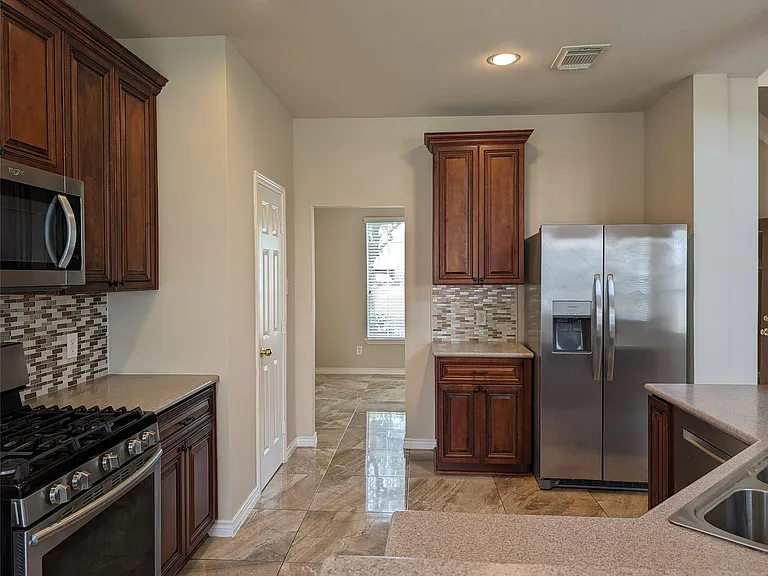 6207 Barkermist Ln — Photo 12