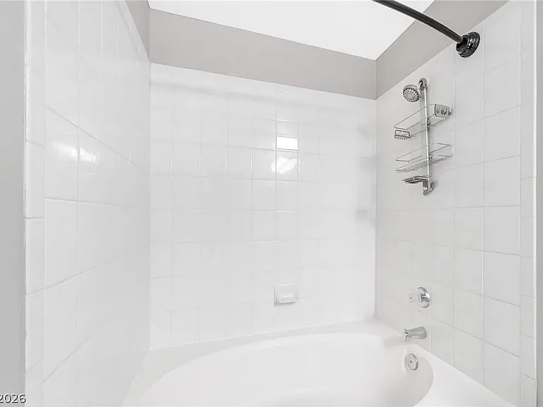8555 W Russell Rd #2104 — Photo 20