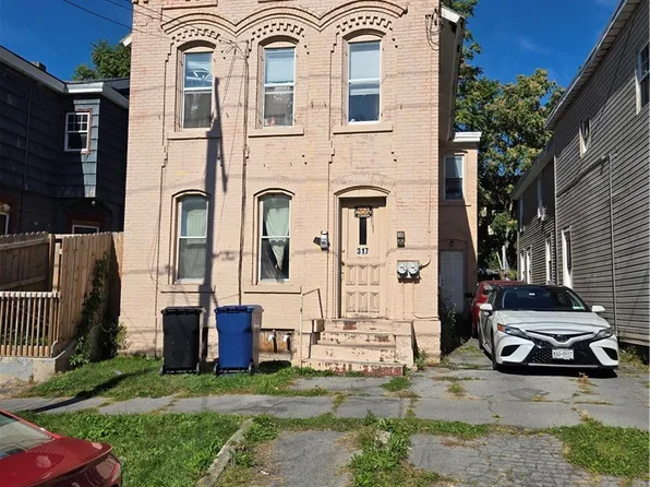 317 E Division St, Syracuse, NY 13208