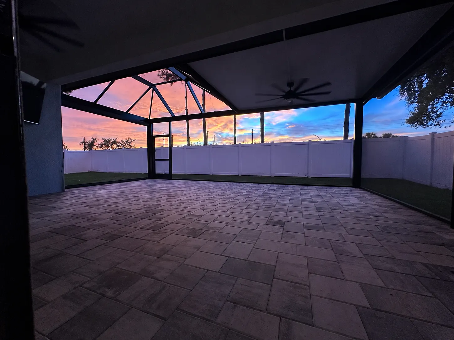 8508 White Poplar Dr — Photo 2