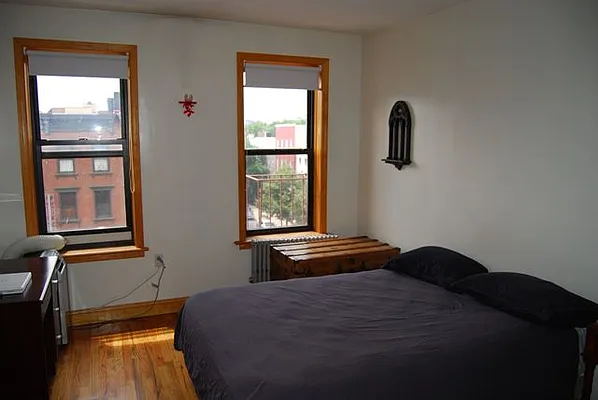 Rented by City Barn Realty Inc | media 6