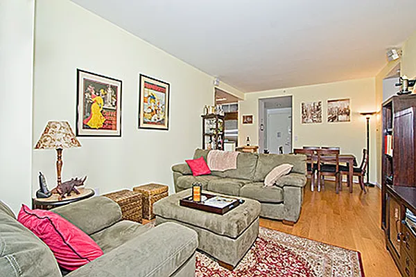 Sold by Nest Seekers International | media 7