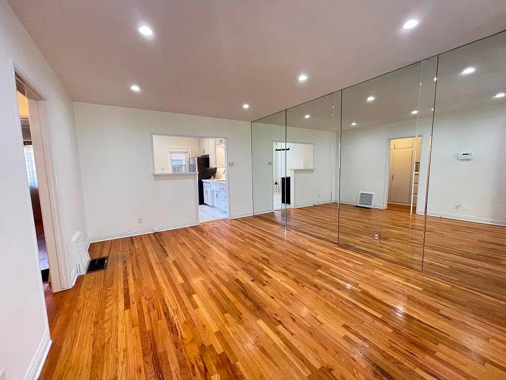 5701 Tilden Ave — Photo 4