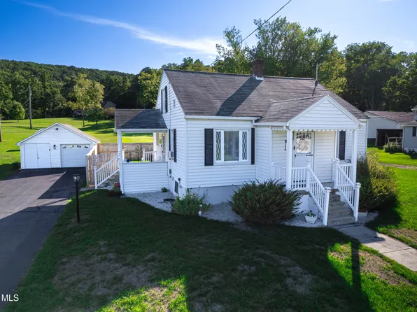 166 Wolfsburg Rd, Bedford, PA 15522