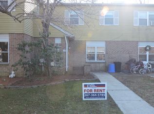 25 Hollybrooke Dr, Langhorne, PA