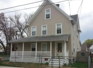162 Cochran St, Chicopee, MA 01020