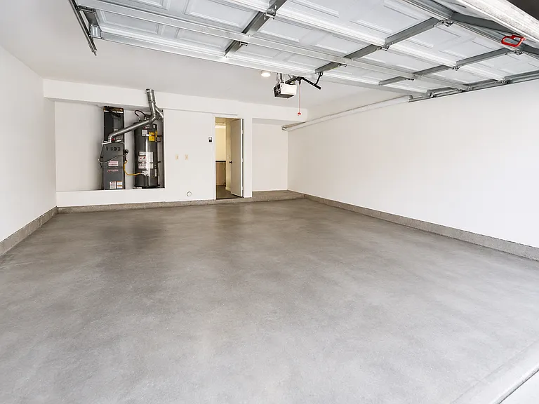 1112 S Cypress Ave #30 — Photo 16
