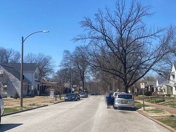 5th image of 6943 Sutherland Ave