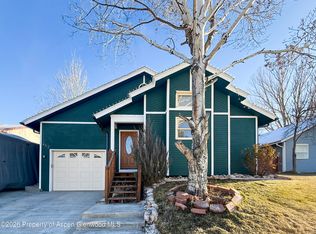 452 Palmetto Dr, New Castle, CO 81647