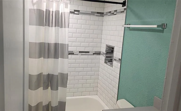 22523 Westchester Blvd #101B — Photo 8
