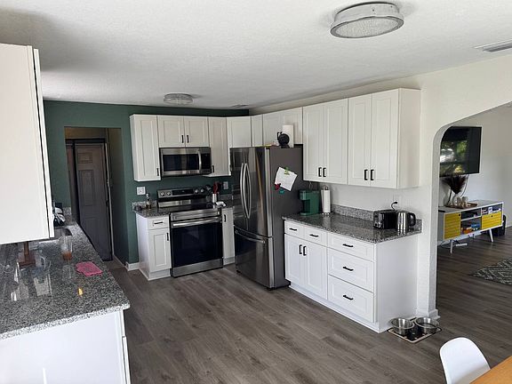 2nd image of 4949 6th Ave S