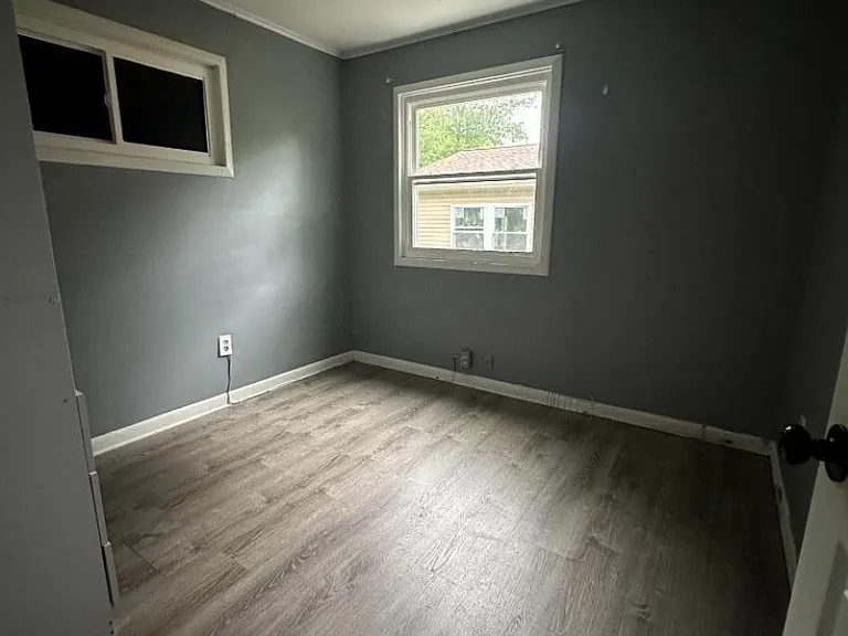 4 Florida Ave — Photo 12