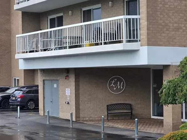 38 Moonachie Rd APT 315, Hackensack, NJ 07601