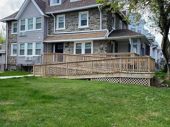 3rd image of 6400 Haverford Ave #40