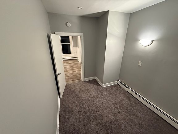 5th image of 19 Reservoir St