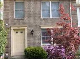 2303 Middle Creek Ln, Reston, VA 20191