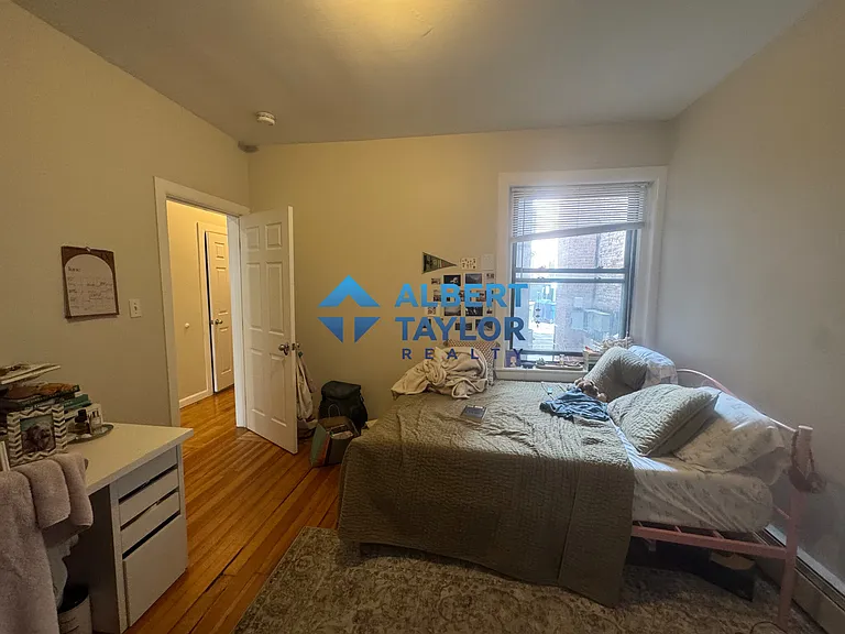 1950 Beacon St #1 — Photo 8