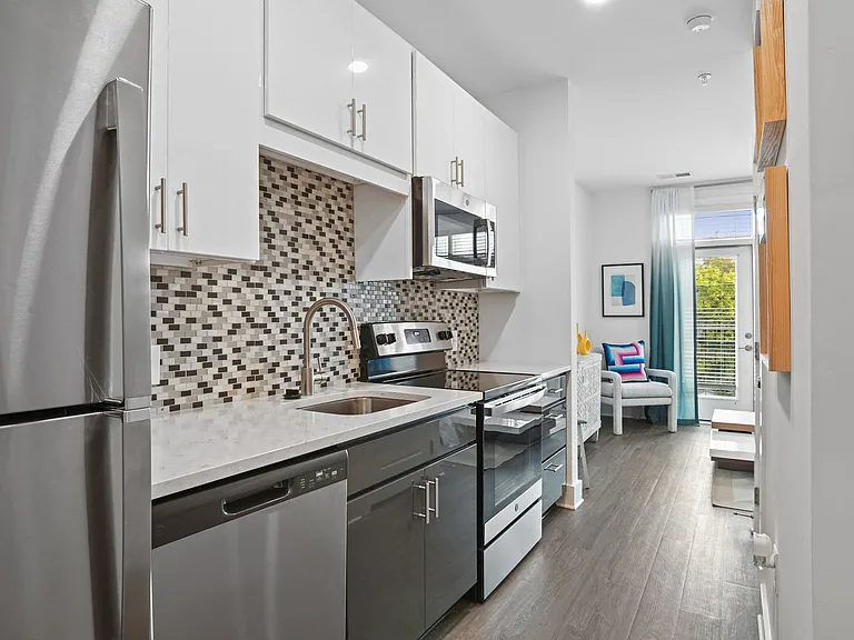 Link Apartments Mint Street — Photo 10