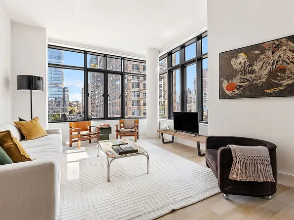 219 Hudson St #7D, New York, NY 10013