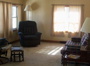 830 S College St, Nevada, MO 64772