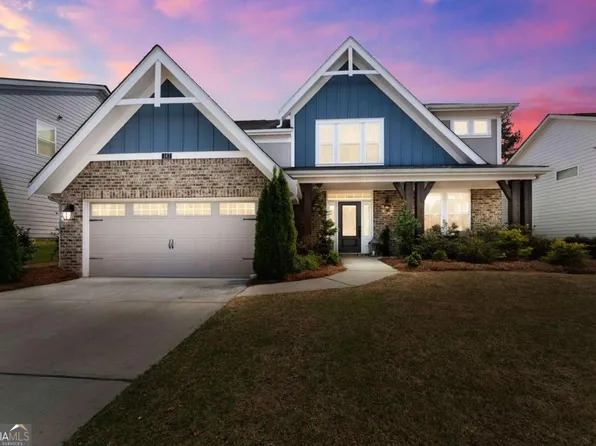 147 Michigan Cir, Hoschton, GA 30548
