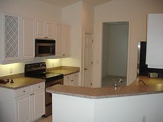 3rd image of 9251 Palmetto Ridge Dr APT 202