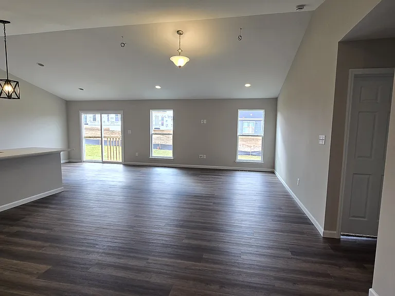 502 Apple Orchard Ln — Photo 11
