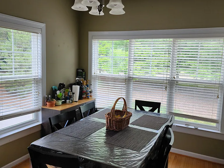 3709 Glenhaven Rd — Photo 4