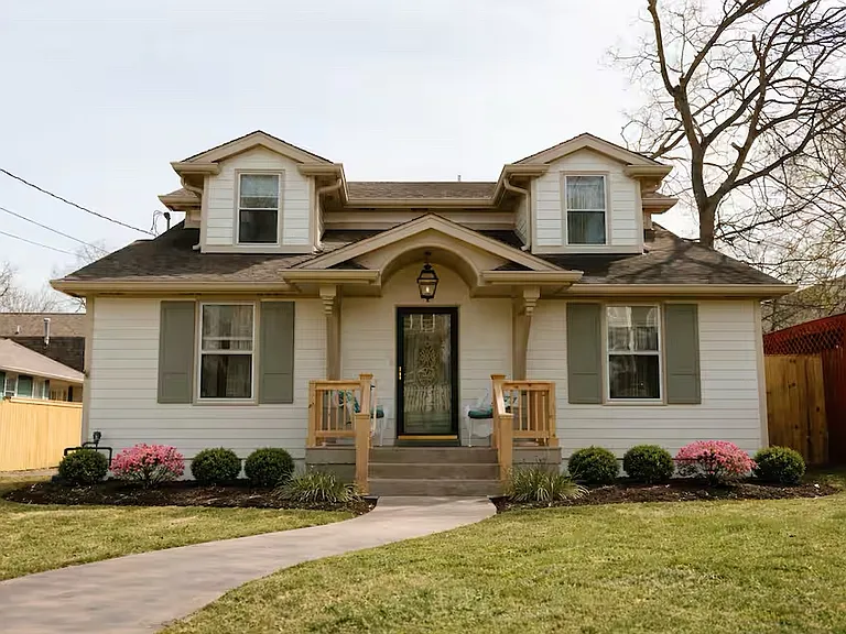 606 Ries Ave — Photo 1