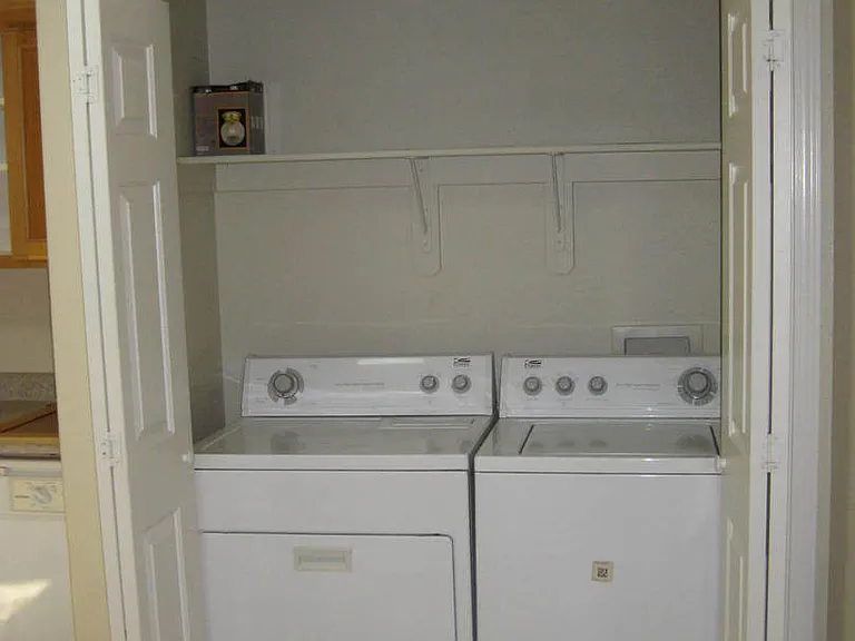 1240 W 3rd St — Photo 5