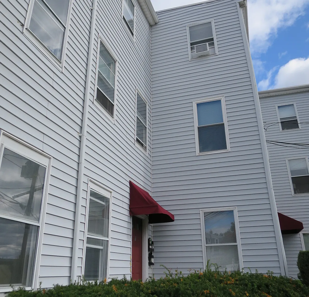 3 Elm Street — Photo 1