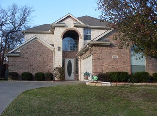 9245 Winslow Ct, North Richland Hills, TX 76182