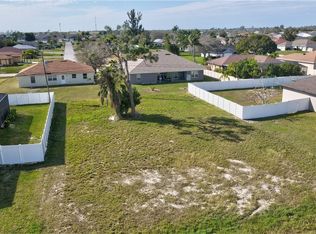3226 SW 11th Court Cpe, Coral, FL 33914