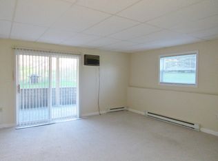 62 Merrimack St #1, Hooksett, NH 03106