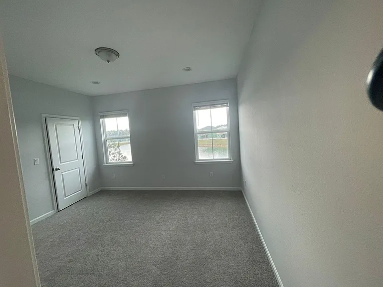 258 Brandon Lakes Dr #258 — Photo 18