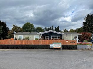 1114 W B Ave, La Center, WA