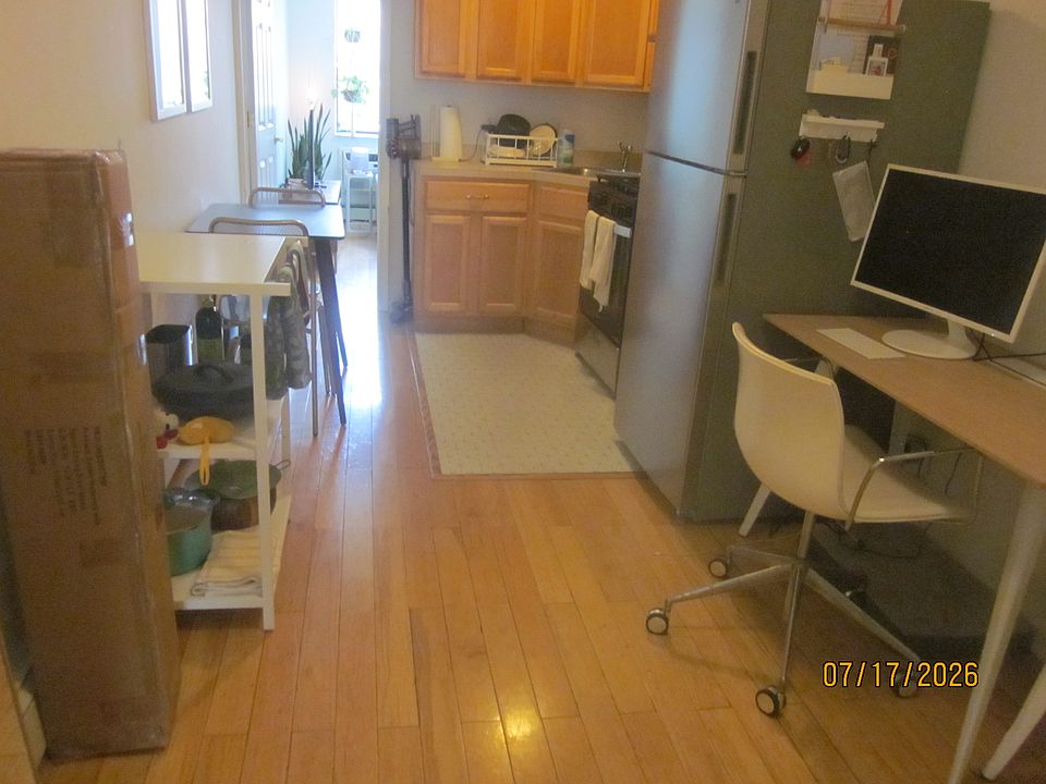 1st image of 140 Richardson St APT 2R