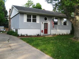 1501 James Pl, Goshen, IN 46526