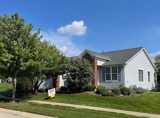 12602 Oak Grove Dr, Huntley, IL