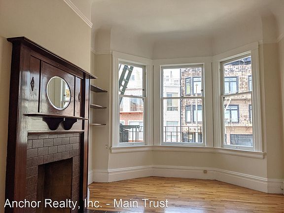 2nd image of 3465 Sacramento St APT 5
