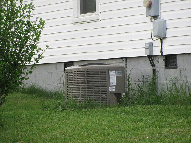 2nd image of 1106 4th St