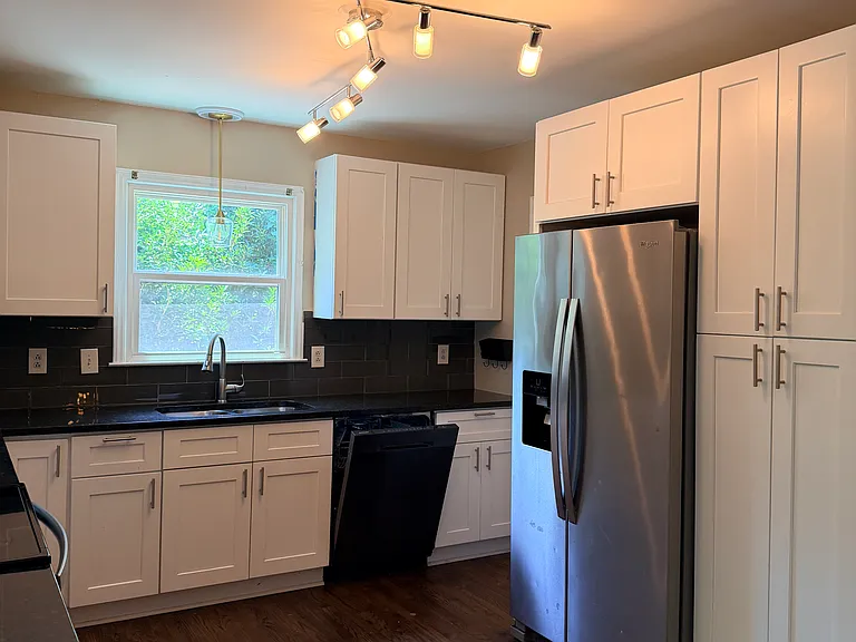6900 Elm Forest Dr — Photo 8