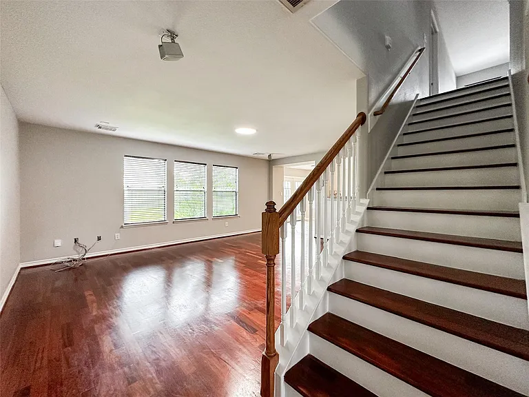 5739 Westminster Village Dr — Photo 9