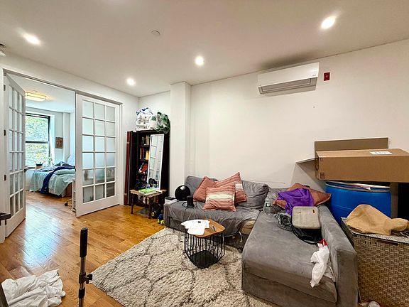 4th image of 173 Martense St APT 2F